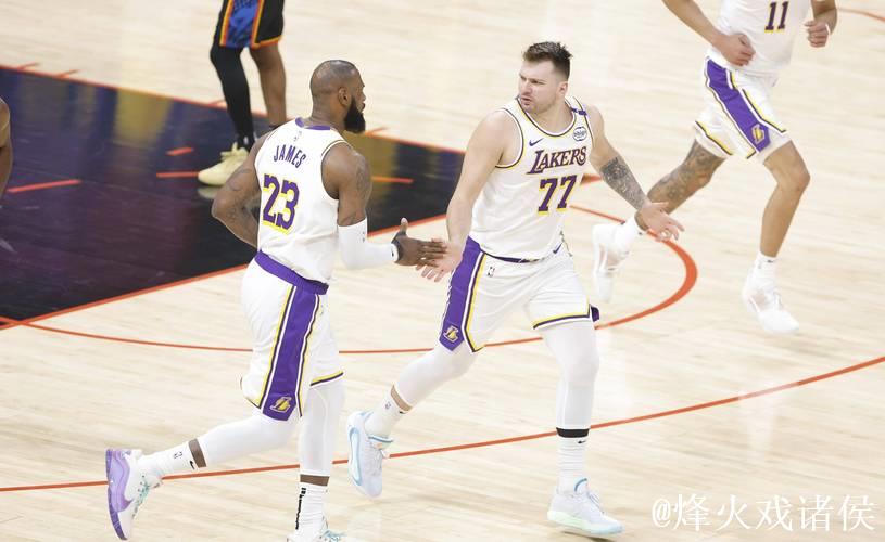 东契奇34+7詹姆斯24分 湖人大胜国王终结三连败